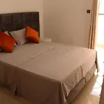 Cozy And Sunny Apartment