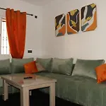 Cozy And Sunny Apartment
